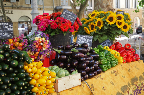 Aie-en-Provence market